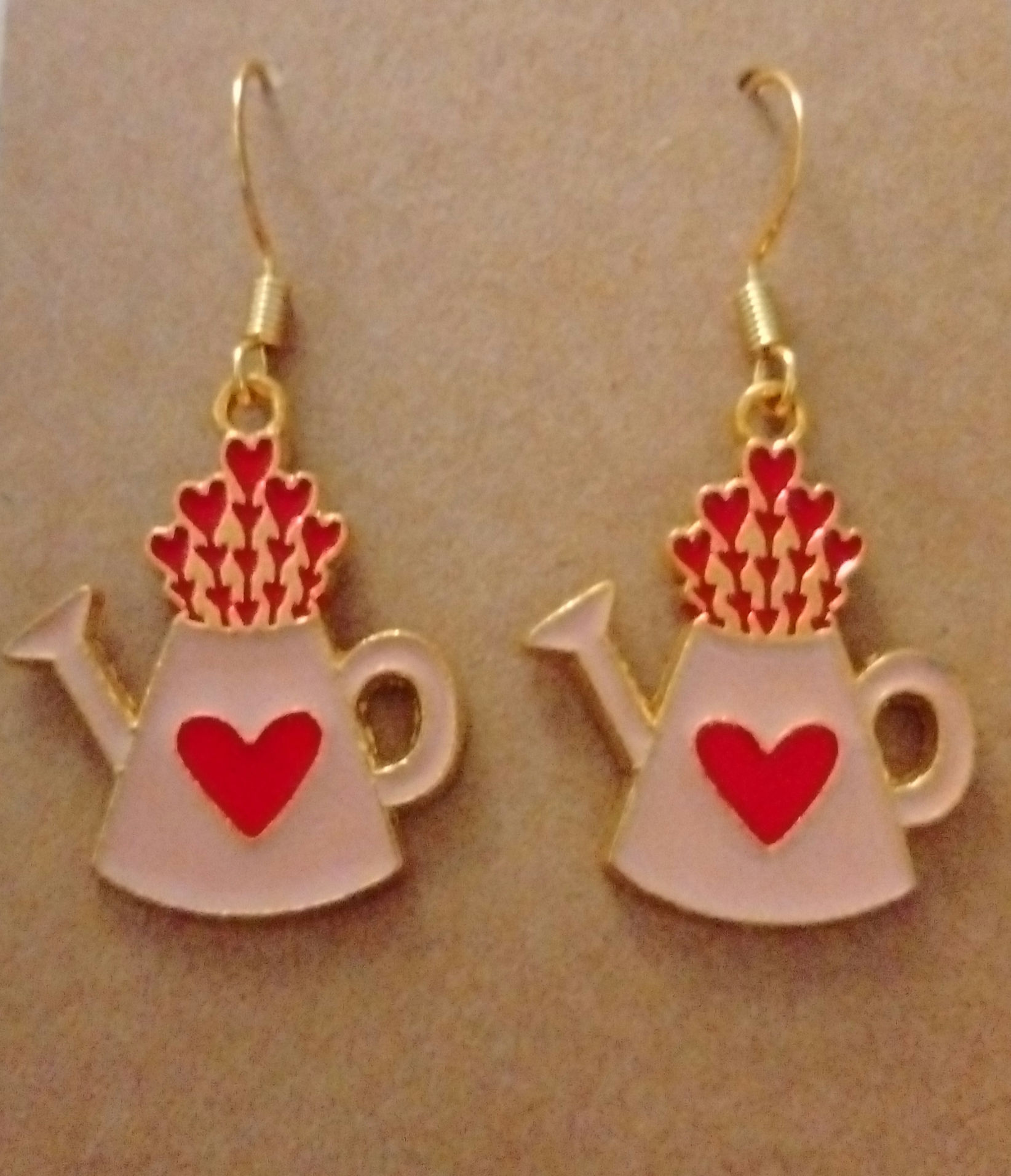 Red Hearts Flower Pot