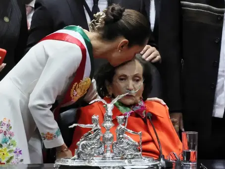 Homenaje a Ifigenia Martinez en el Congreso de la Unión