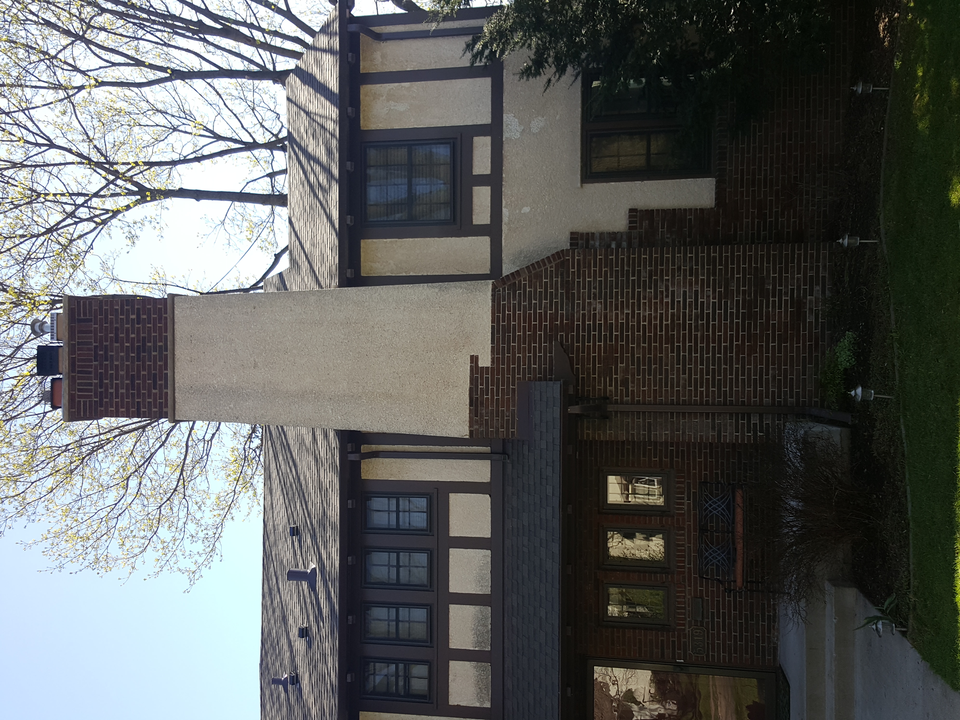 Brick & Stucco Combo Chimneys (1)