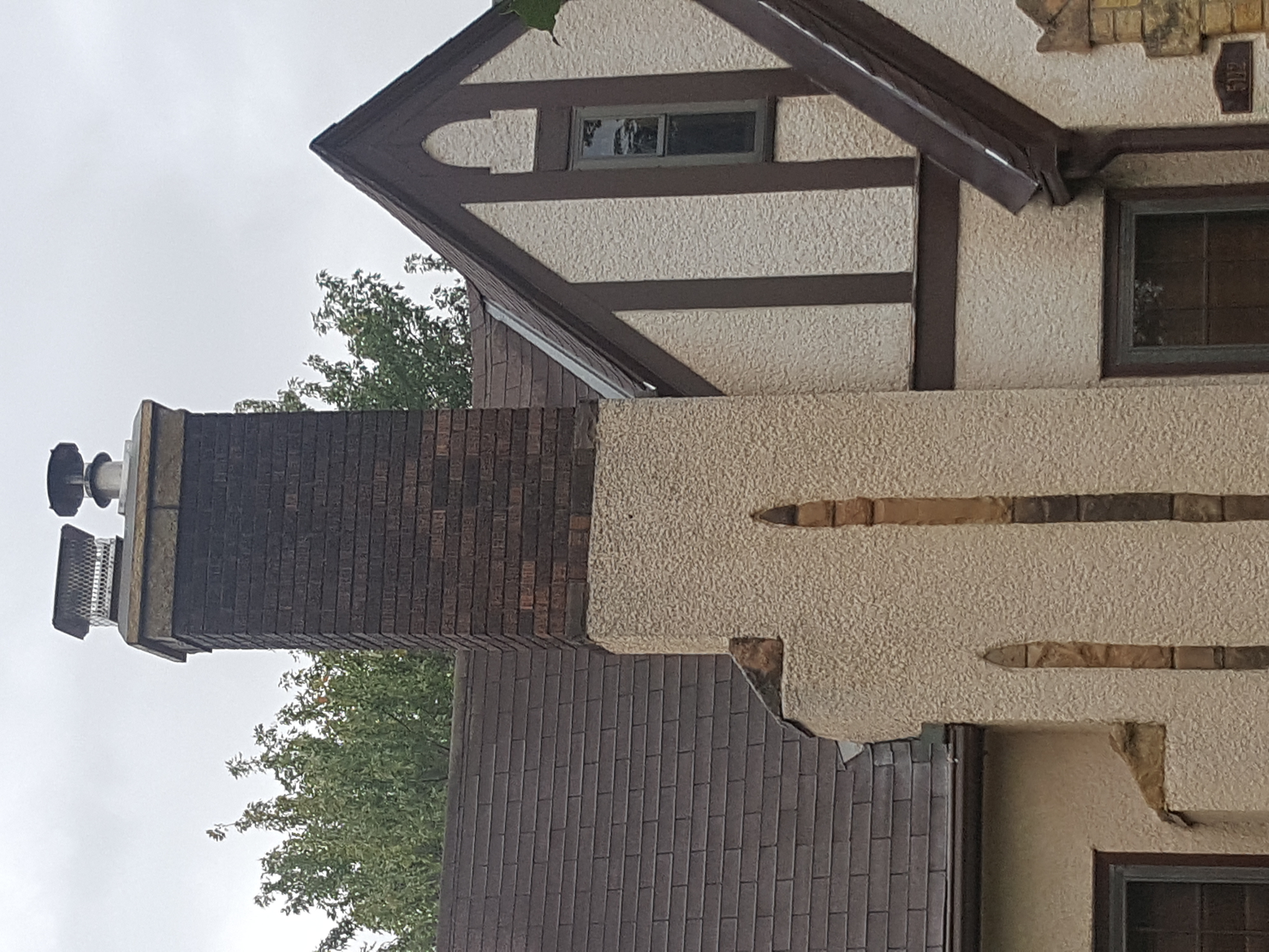 Brick & Stucco Combo Chimneys (4)