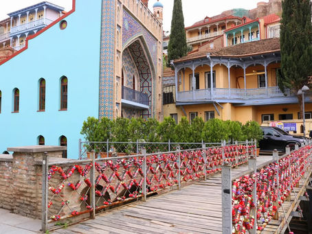 Tbilisi - Gorgeous Georgian Splendour