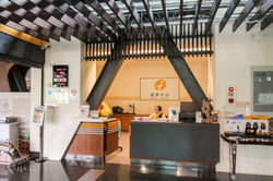 觸口遊客中心服務台