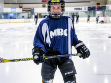 hockey player_edited_edited_edited_edited_edited.png