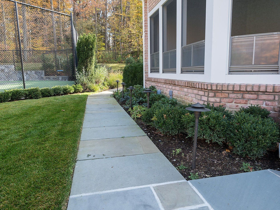 Achieve a Healthy Looking Landscape Design With Proper Lawn Care in the Briarcliff Manor, NY Area