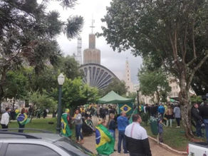 Cultura de PG pede providências contra ocupação em praça