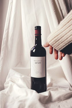 Weinflasche mit Pappalapaka Etikett