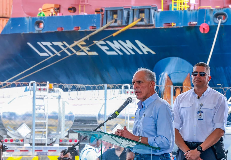 Asfura destaca a Puerto Cortés como centro logístico de Centroamérica