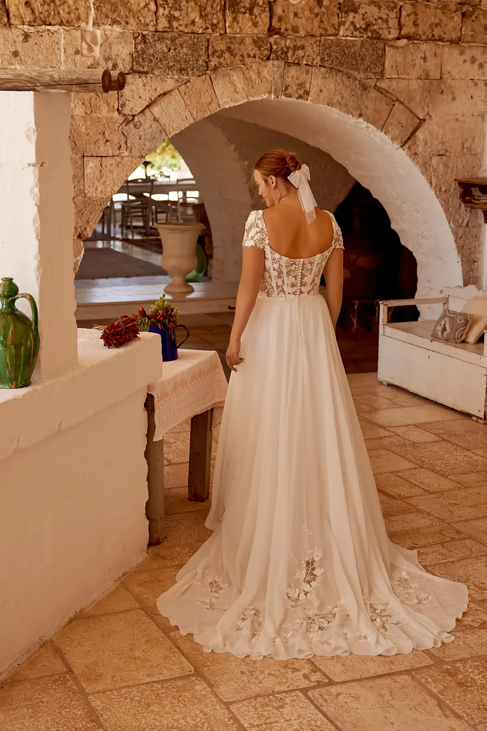 Thumbnail: Lillian West | Style 66356