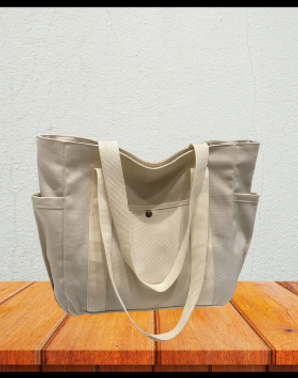 tote bag with pockets.png