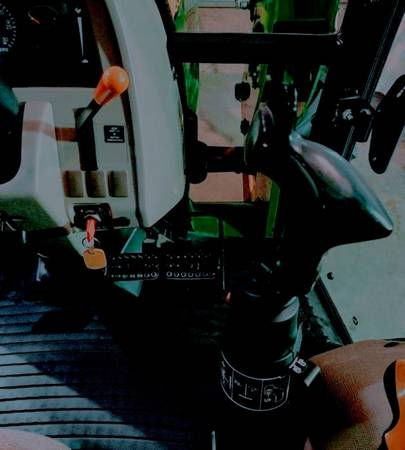 Thumbnail: John Deere 5093E 4x4