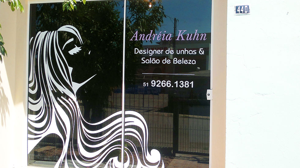 Adesivo de Vitrine 4