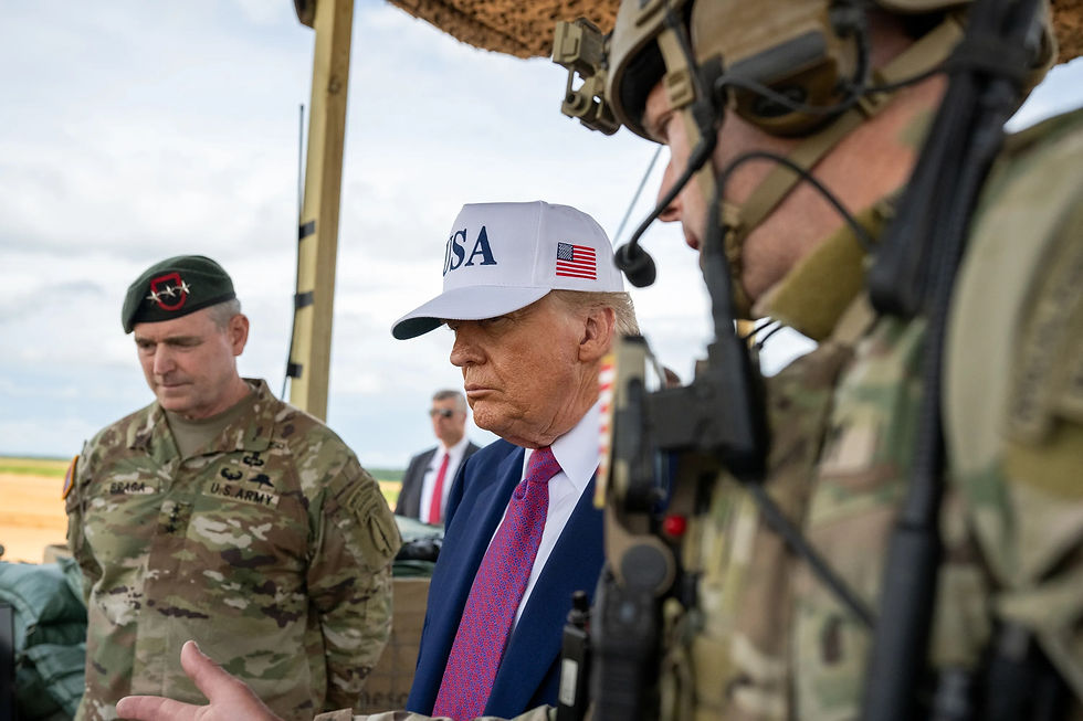 Trump bij het leger
