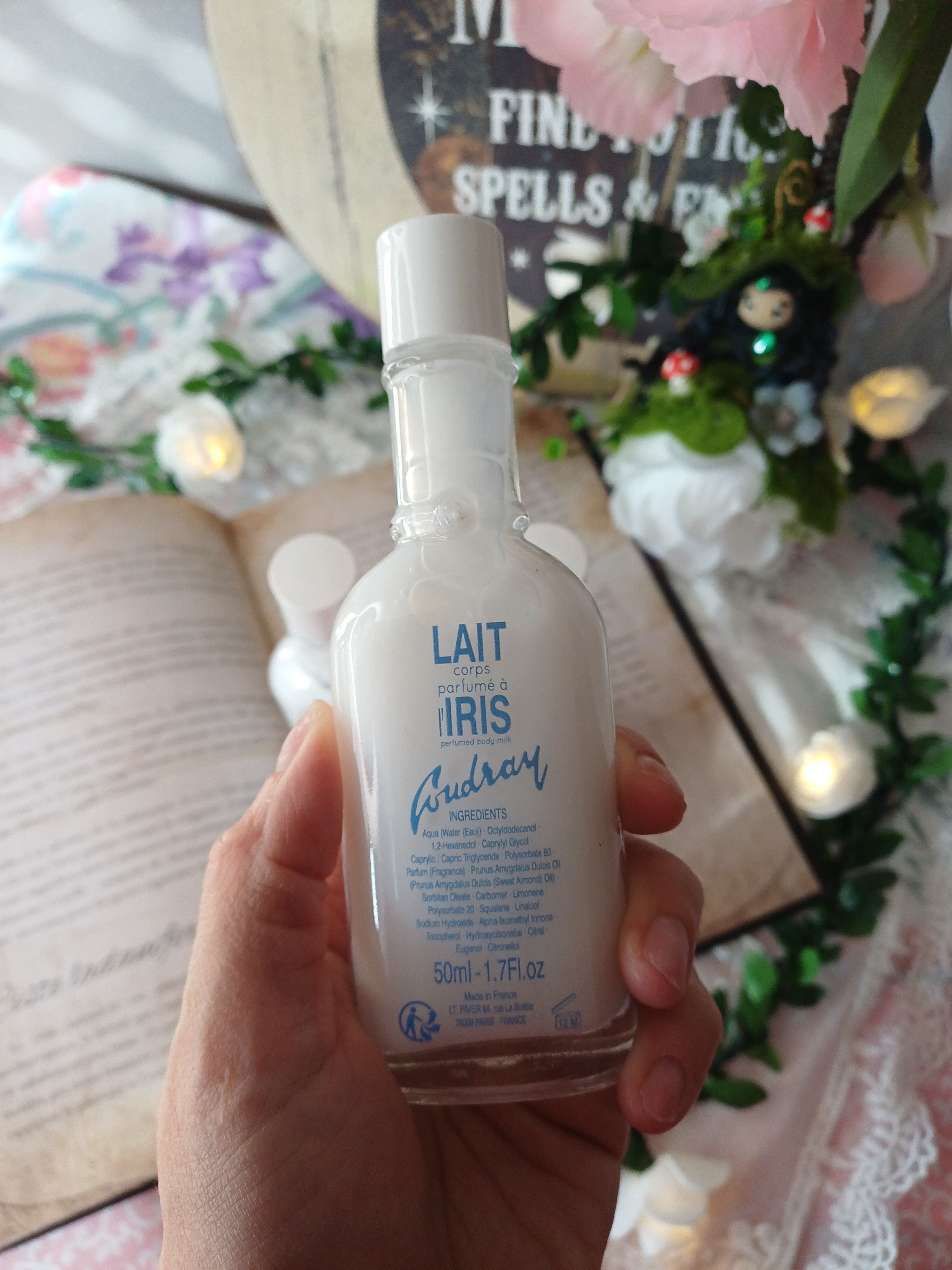 🤍 Lait Parfumé à l’Iris – 50 ml