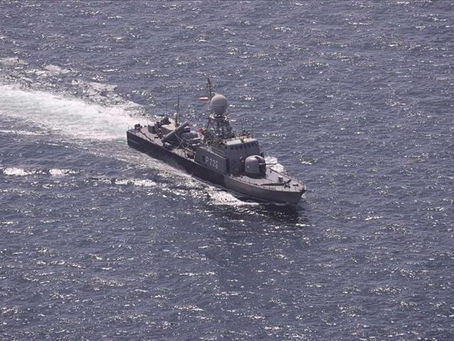 L’Iran Intercepte un Destroyer Britannique dans l’Océan Indien