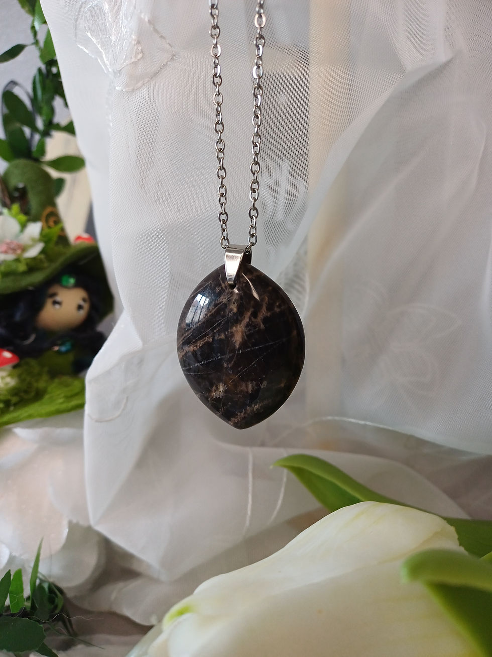 Miniature : Pendentif en Pierre de lune noire