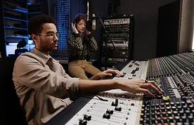 Producción de audio MPRO.webp