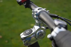 Adjustable-stem