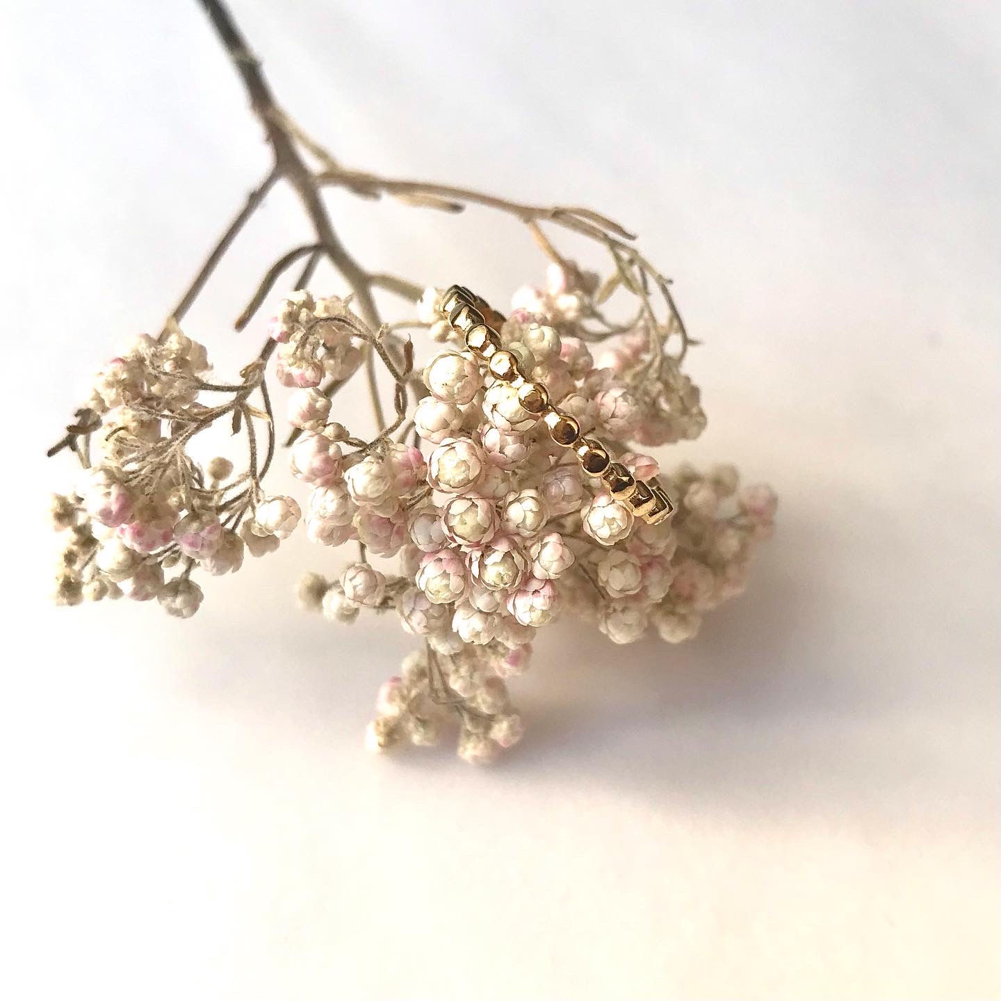 bague fine réglable geneve acier doré