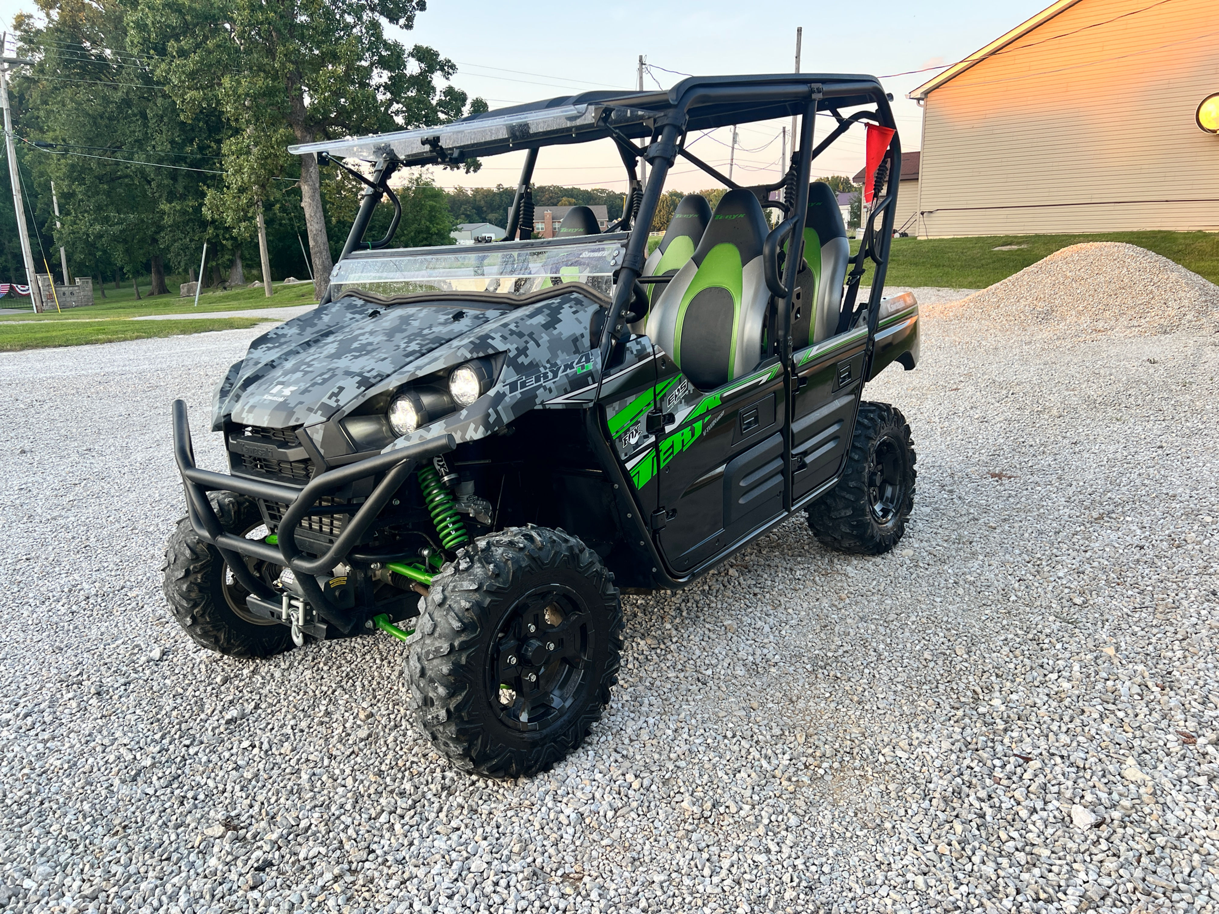 2019 Kawasaki Teryx4 LE