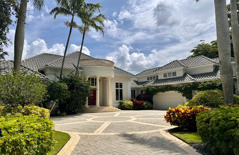 1654 CHINABERRY CT