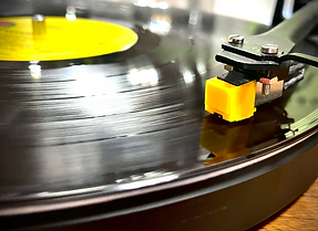 RECORD PLAYER 2023.png