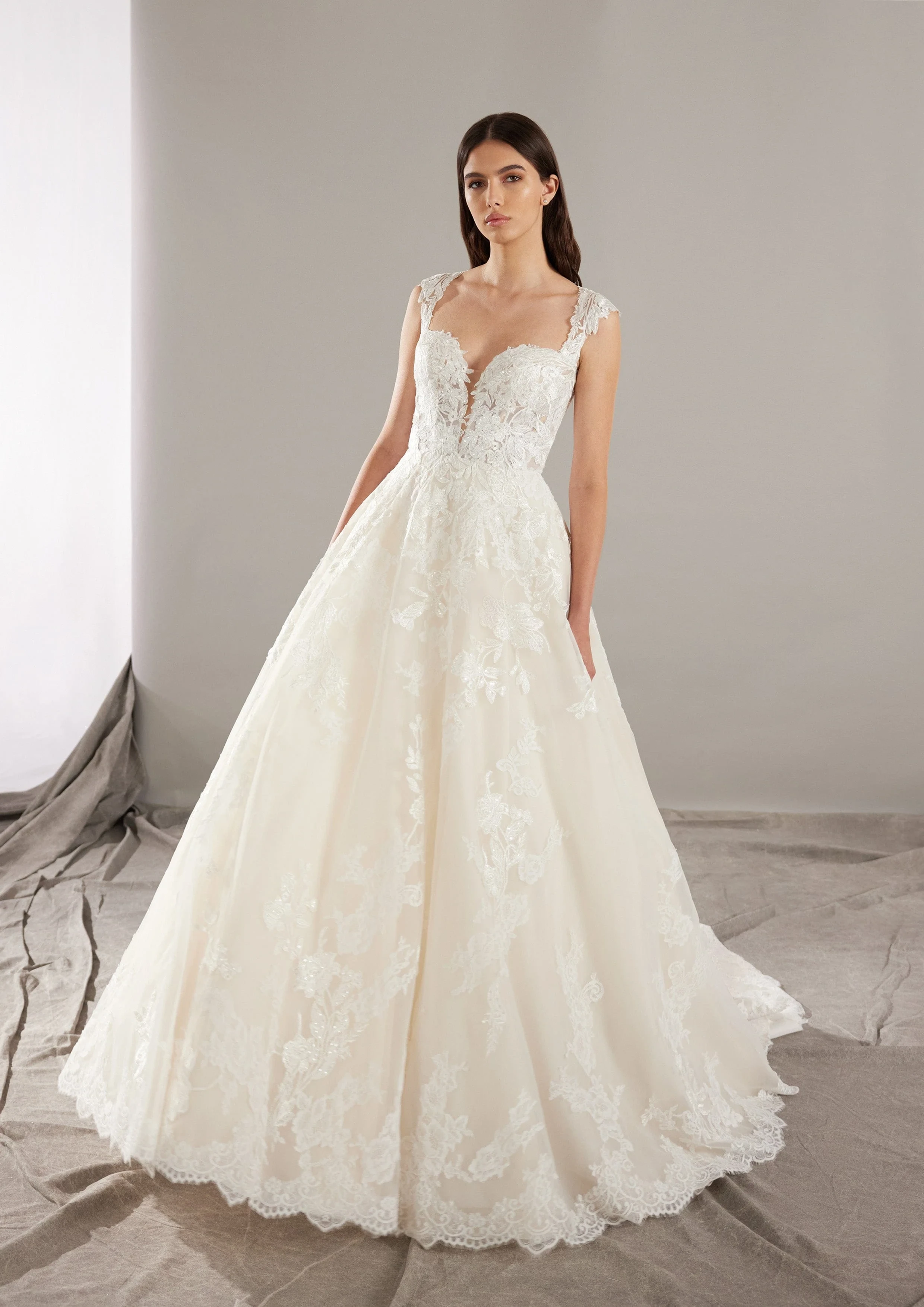 Pronovias "Ever"