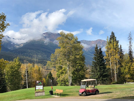 Are there Perks in Living next to a Golf Course?