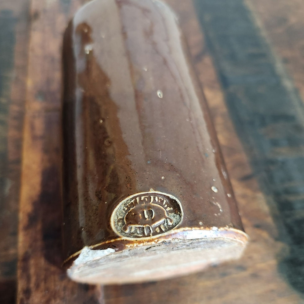 From Clay to Craft: The Legacy of Doulton Lambeth Stoneware (c. 1880–1910)