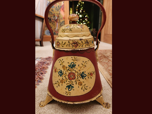 Exploring the Charm of Vintage Barge Ware