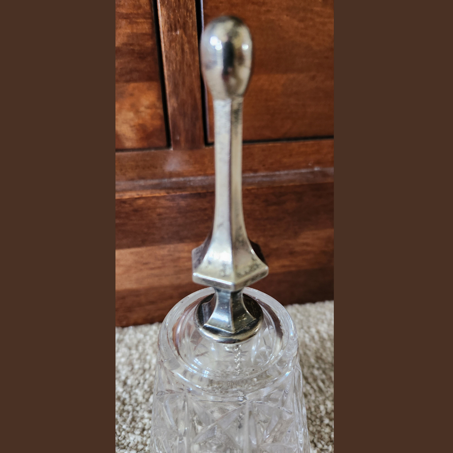 Royal Crystal Rock glass bell