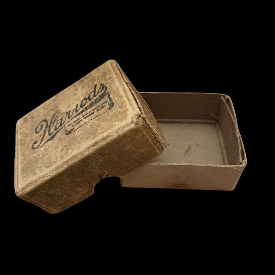 Vintage Harrods Jewellery Box – Early 20th Century Court Jewellers & Goldsmiths