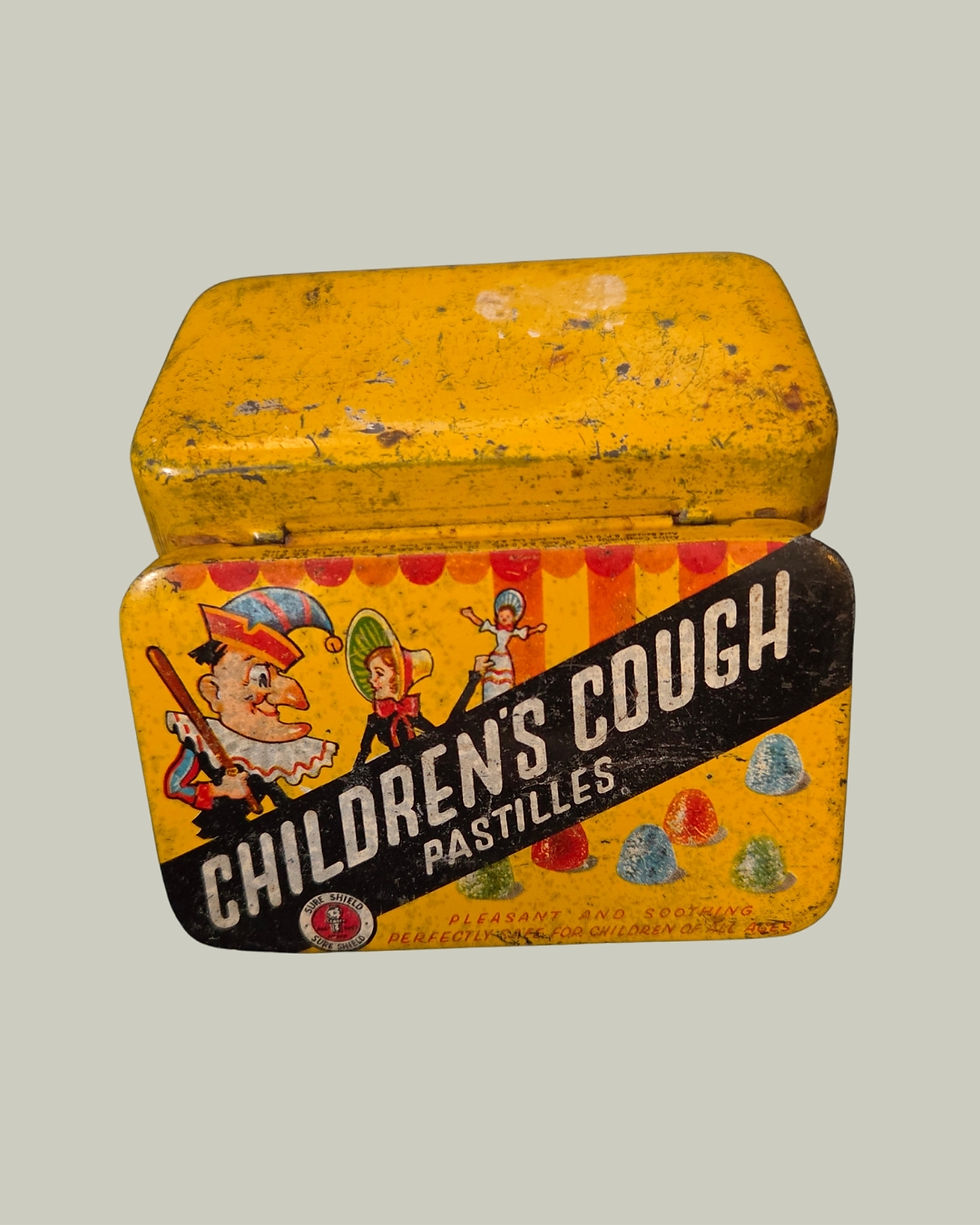 Прев'ю: Vintage Children’s Cough Pastilles Tin – “Sure Shield” – 1930s to 1950s