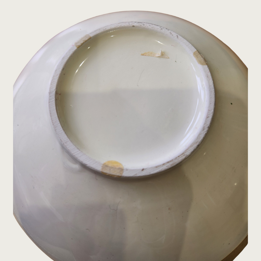 Vintage decorative bowl with gold leaf effect