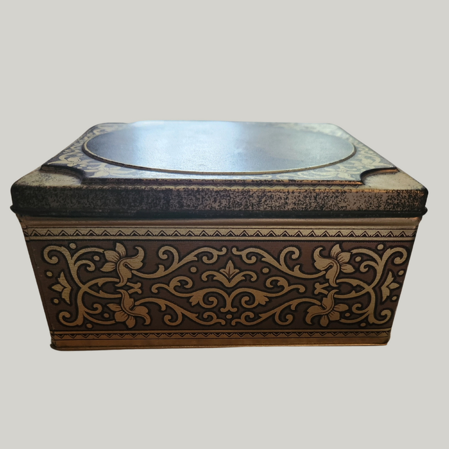 Vintage Decorative Tin The Age of Innocence Design