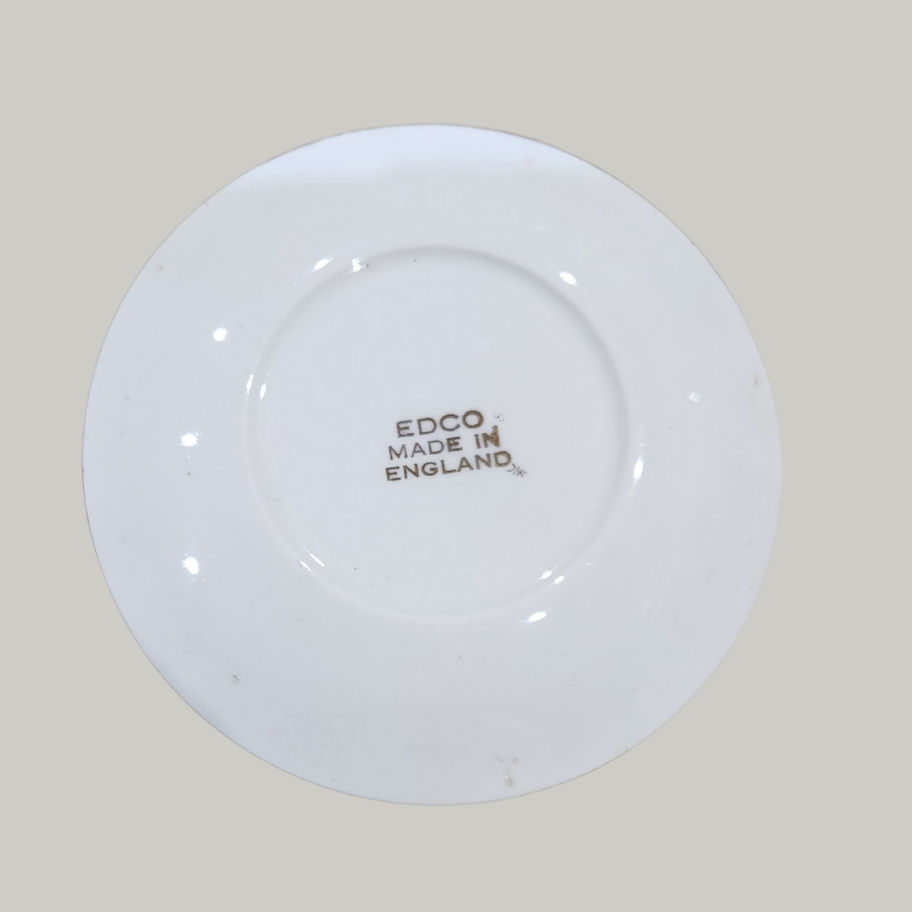 Vintage EDCO Decorative Plates Romantic Rococo Courting Couple Scenes