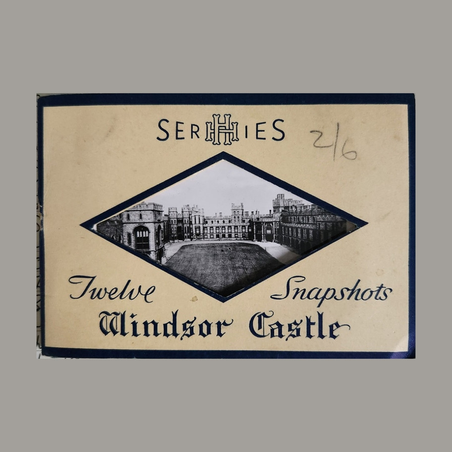 Vintage Windsor Castle Souvenir Twelve Snapshot Photo Booklet c.1930s–1950s
