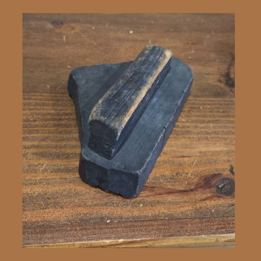 Antique Indian Wooden Textile Printing Block – Paisley Motif, c.1880–1920