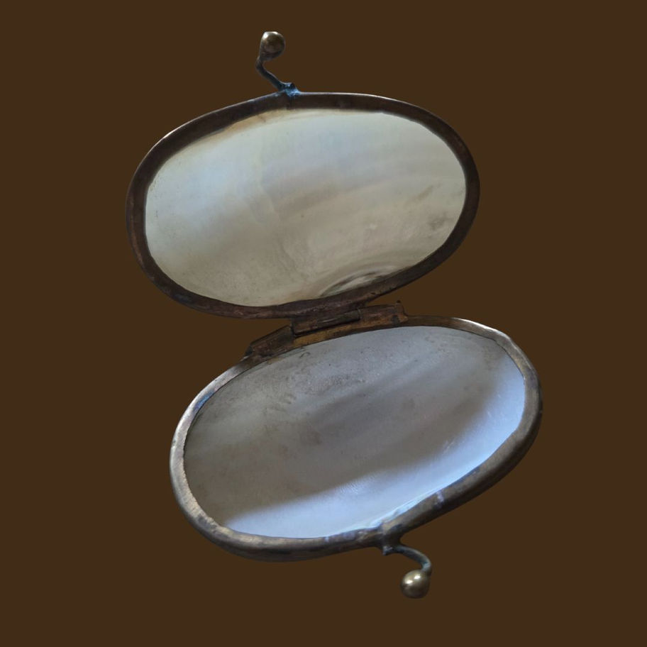 Antique Victorian Mother-of-Pearl Shell Box (c. 1850–1890)