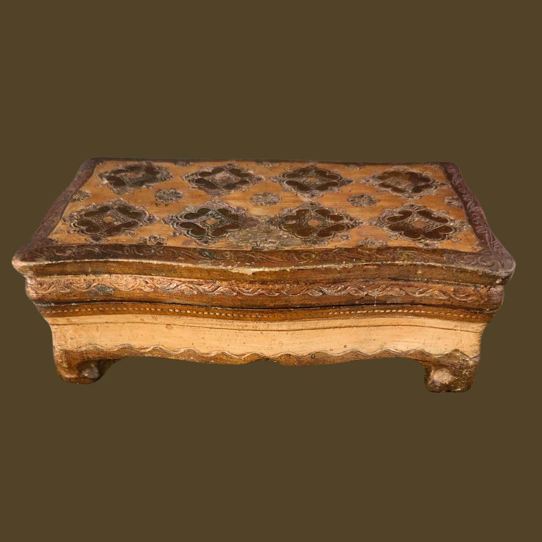 Vintage Florentine Italy Gilded Wooden Jewellery Box Baroque Fleur-de-Lis