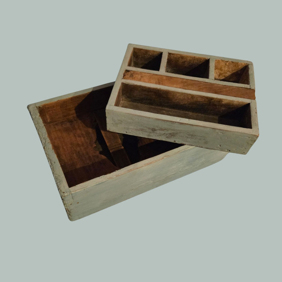 Antique Primitive Wooden Sewing or Tradesman’s Box c.1900 – Sliding Tray Inserts