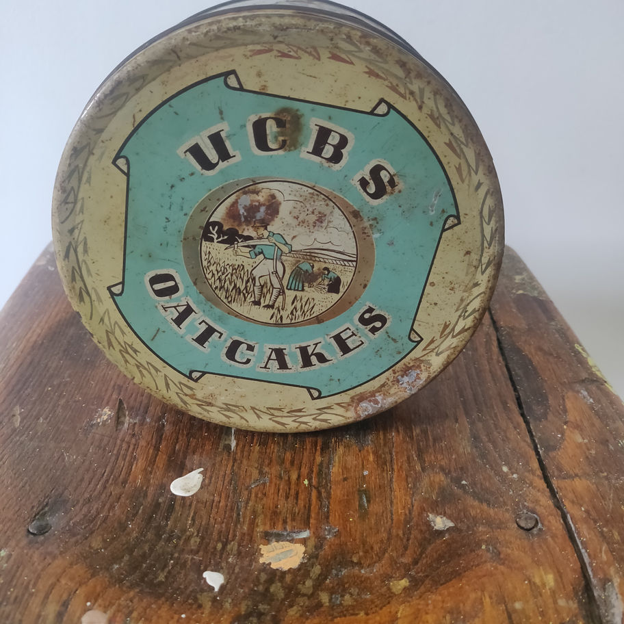 Antique early 20th century UCBS united Co operative baking society oatcake tin !