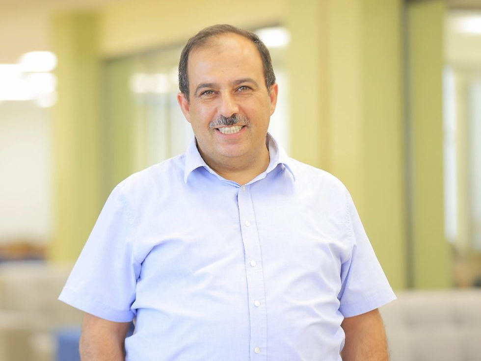 Dr. Radwan Qasrawi