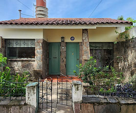 Venta de Casa a Reciclar en Bella Vista
