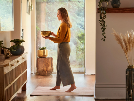 5 Essential Steps for Spiritual House Cleansing: Clearing the Air and Creating Positive Energy