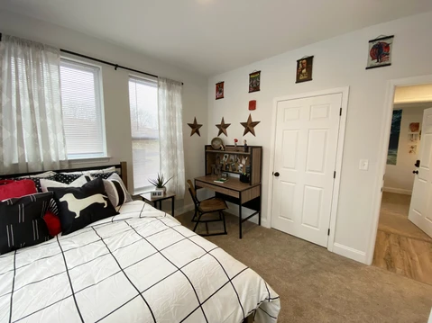 Private Fully Furnished Bedroom
