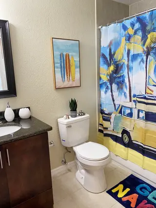 Full-Sized Bathroom