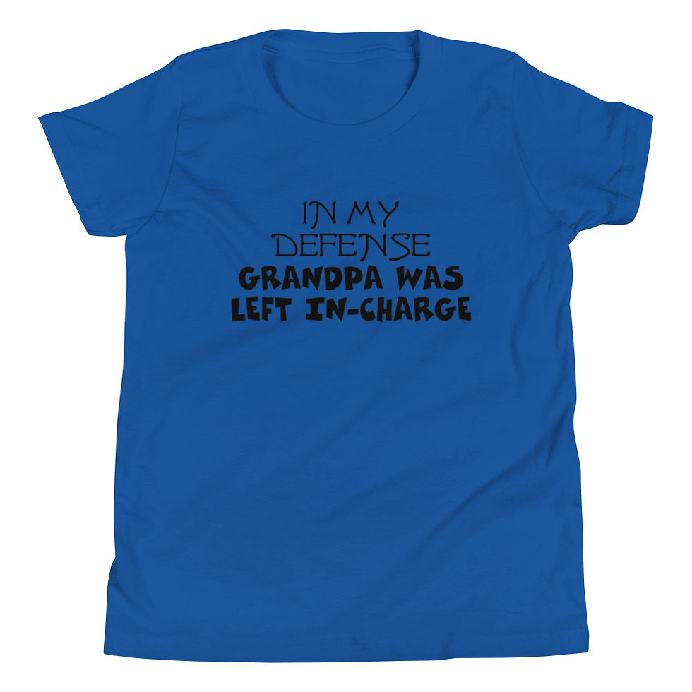 תמונה ממוזערת: Youth Short Sleeve T-Shirt - In My Defense Grandpa Was Left In-Charge