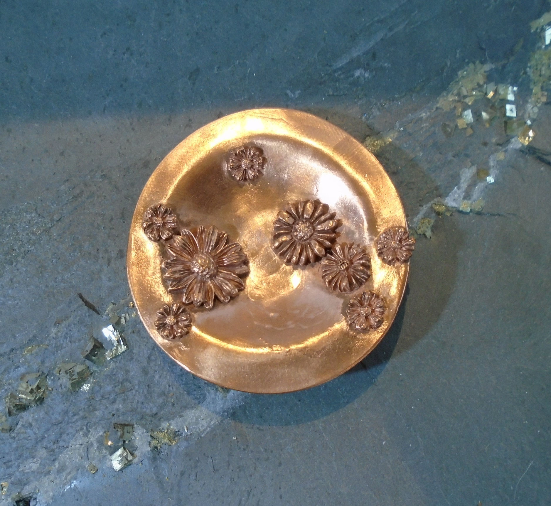 Small copper pin bowl