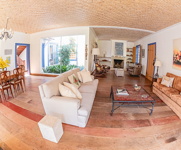 Sala Casa Piscamba Tiradentes MG.jpg