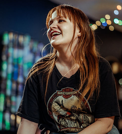 Aurora McClennan - The Irish Pub Play (Nate Colitto).jpg